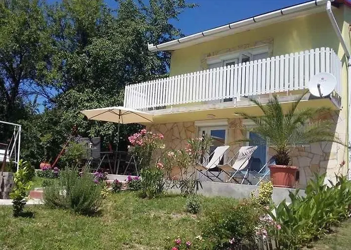 בית נופש In - Balaton 42697 פוניארצוושהג'